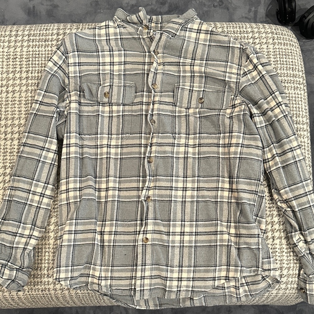 Old Navy Men's Blue and Gray Plaid Button Down Shirt